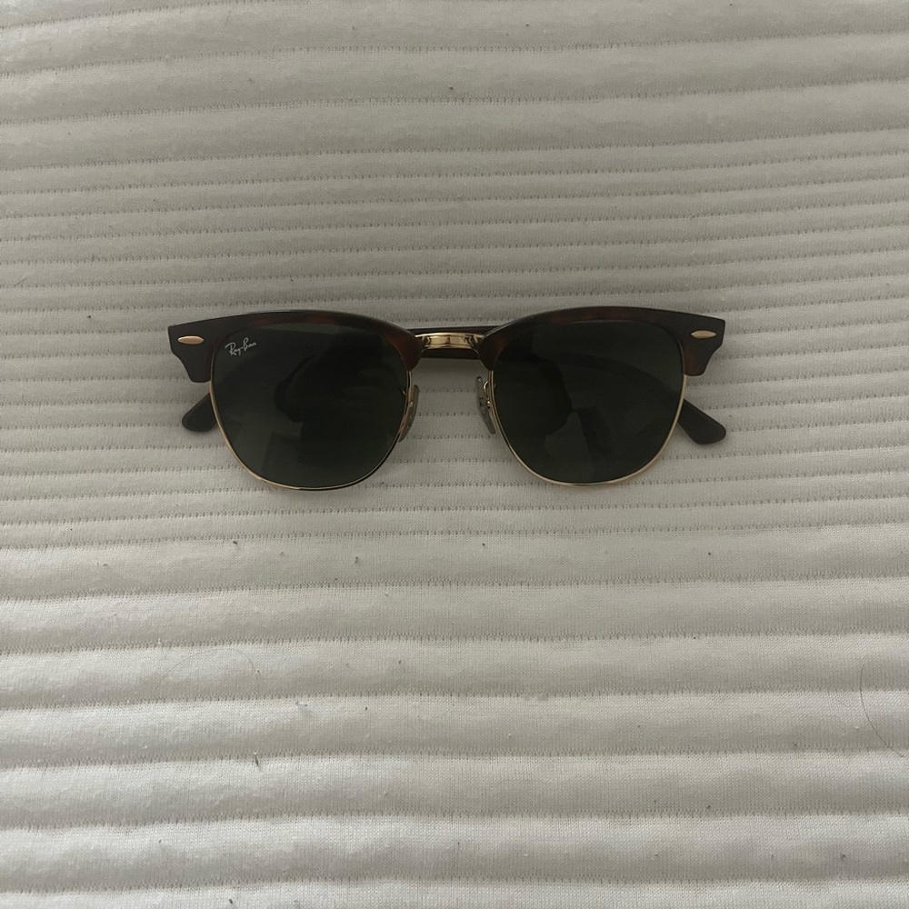 Ray-Ban Tortoise and Gold Sunglasses